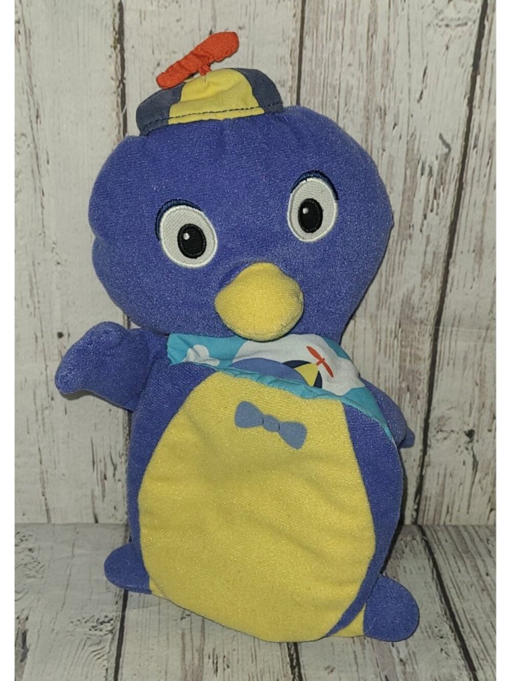 10" Vintage 2006 Backyardigans Pablo Plush Finger Puppet & Cloth Book Nick Jr